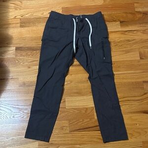 Vuori Men's Dark Gray Cargo Pants